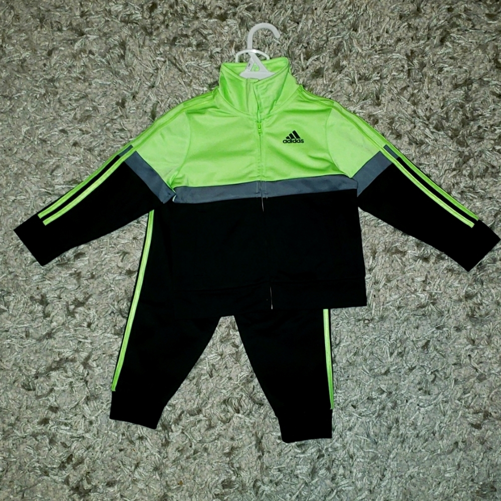 Addidas matching set 24m